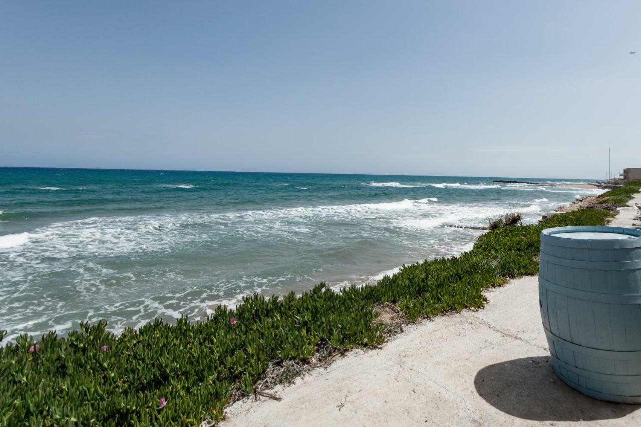 Pebble, An Idyllic Seaside Suite Kokkini Hani Exterior foto